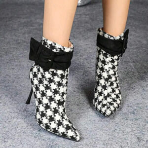 Women Fashion Fabric Upper Short Skinny Heel High Heel Shoes, Elegant European